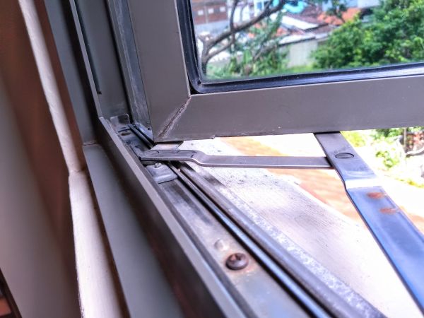 Cost of Hinged Window Replacement in Delray Beach